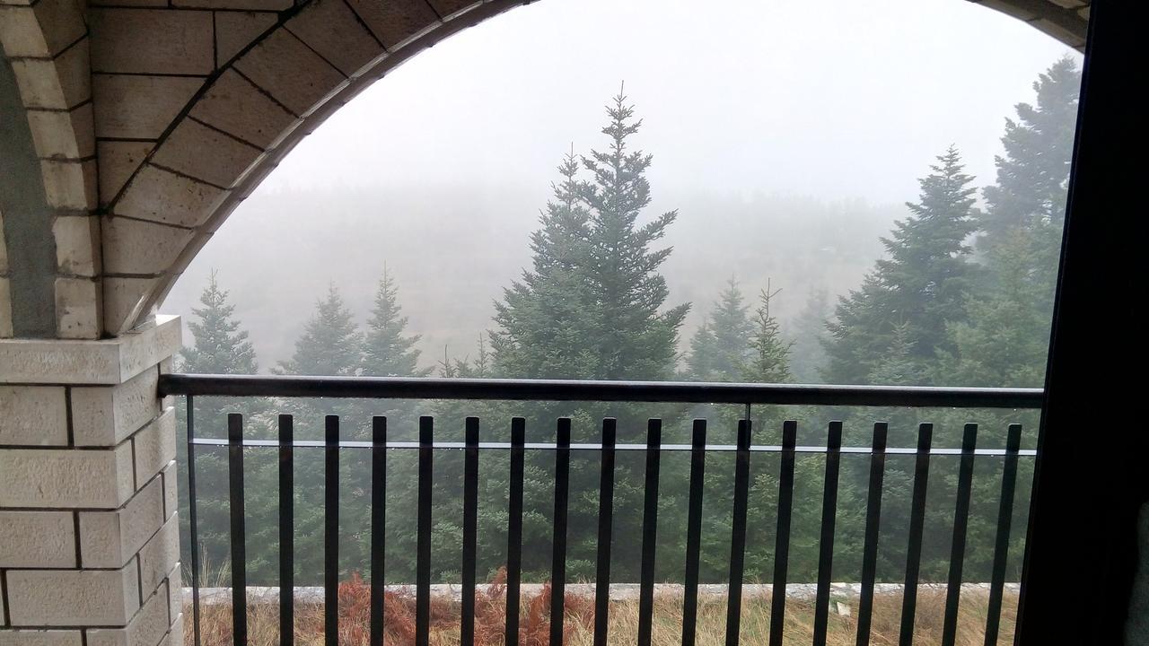 فيلا Relax In Mainalo Radhos المظهر الخارجي الصورة